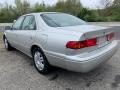 2001 Toyota Camry LE Photo 5