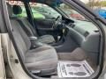 2001 Toyota Camry LE Photo 12