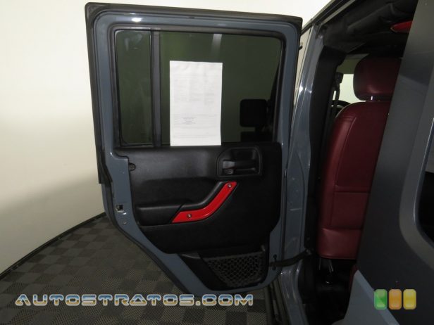 2013 Jeep Wrangler Unlimited Rubicon 4x4 3.6 Liter DOHC 24-Valve VVT Pentastar V6 5 Speed Automatic