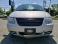 2007 Chrysler Town & Country  Photo 8