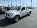 2013 Nissan Frontier S King Cab Photo 2