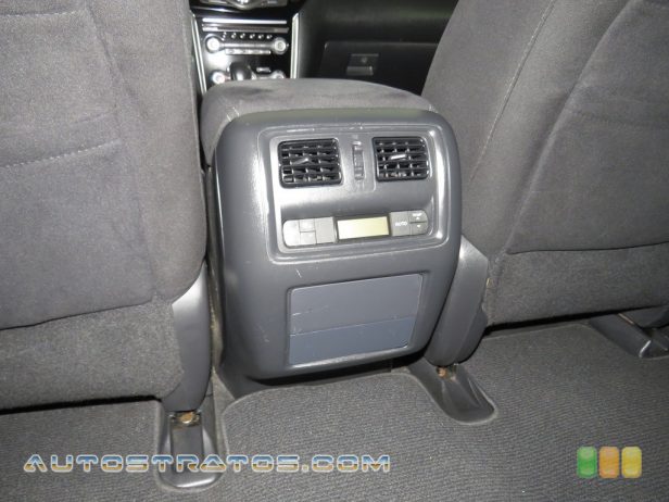 2013 Nissan Pathfinder SV 4x4 3.5 Liter DOHC 24-Valve VVT V6 Xtronic CVT Automatic
