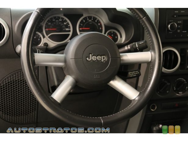 2009 Jeep Wrangler Unlimited Sahara 4x4 3.8 Liter OHV 12-Valve V6 4 Speed Automatic