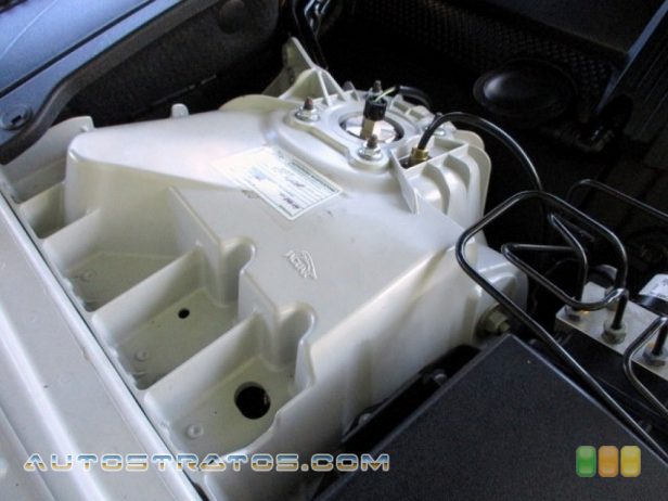 2004 Jaguar XJ XJ8 4.2 Liter DOHC 32-Valve V8 6 Speed Automatic