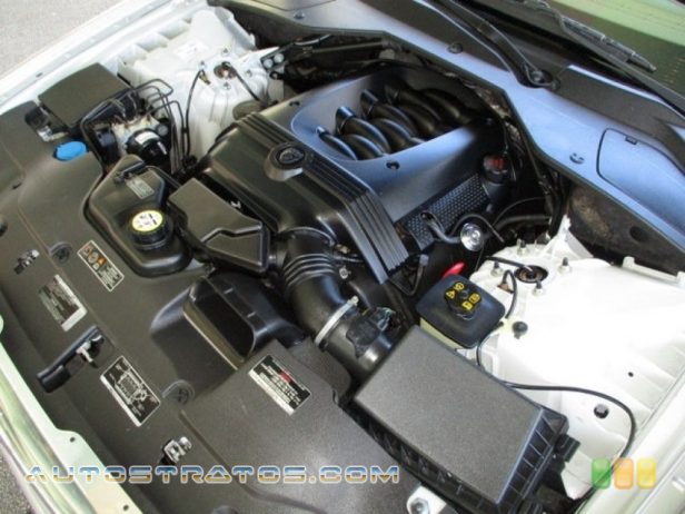 2004 Jaguar XJ XJ8 4.2 Liter DOHC 32-Valve V8 6 Speed Automatic