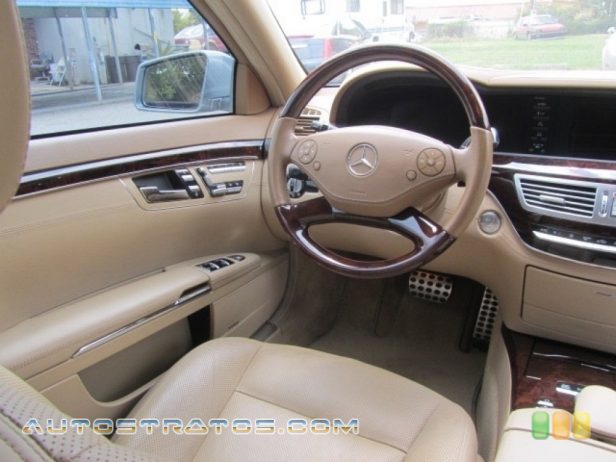 2013 Mercedes-Benz S 550 Sedan 4.6 Liter DI Twin-Turbocharged DOHC 32-Valve VVT V8 7 Speed Automatic