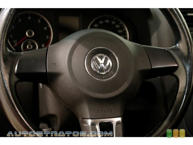 2010 Volkswagen Jetta SE Sedan 2.5 Liter DOHC 20-Valve 5 Cylinder 6 Speed Tiptronic Automatic