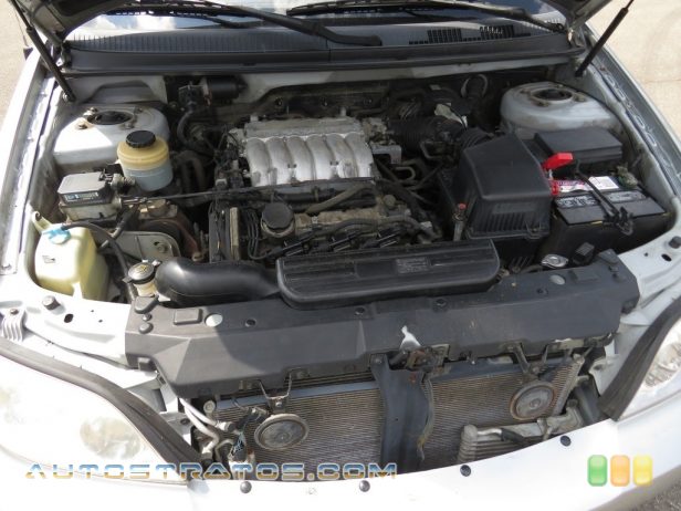 2005 Kia Sedona EX 3.5 Liter DOHC 24-Valve V6 5 Speed Automatic