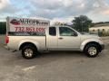 2007 Nissan Frontier XE King Cab Photo 2