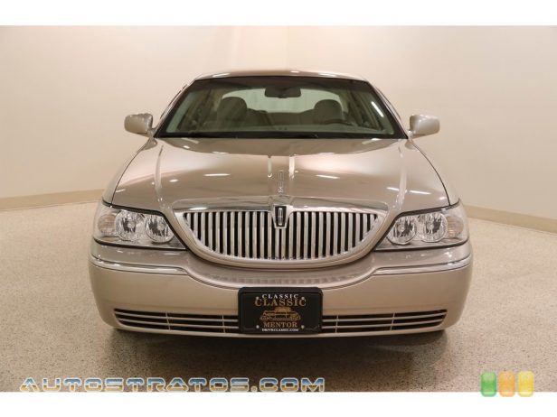 2009 Lincoln Town Car Signature Limited 4.6 Liter SOHC 16-Valve FFV V8 4 Speed Automatic