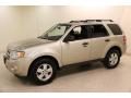 2011 Ford Escape XLT 4WD Photo 3