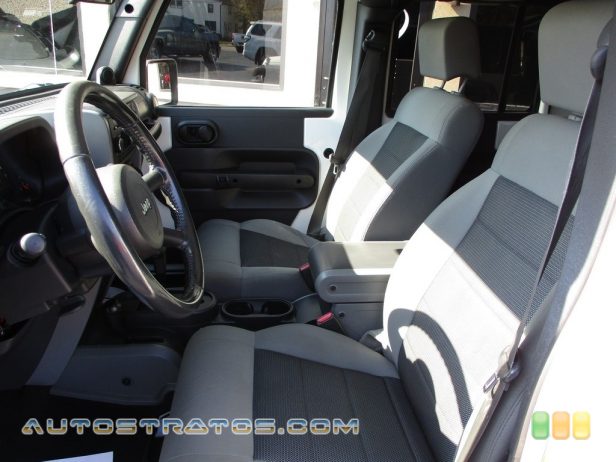 2009 Jeep Wrangler Unlimited X 4x4 3.8 Liter OHV 12-Valve V6 4 Speed Automatic