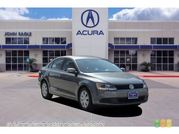 2012 Volkswagen Jetta SE Sedan 2.5 Liter DOHC 20-Valve 5 Cylinder 6 Speed Tiptronic Automatic