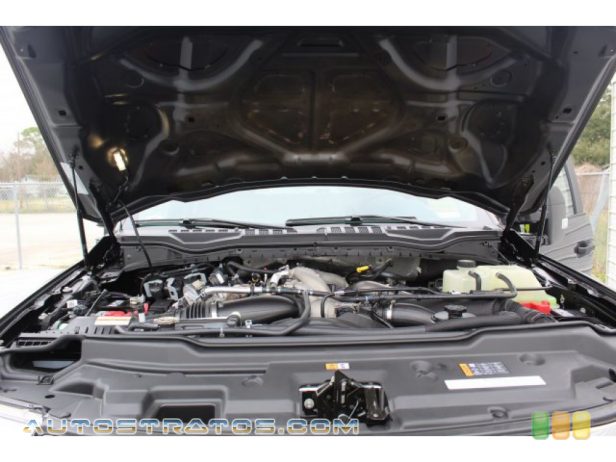 2020 Ford F350 Super Duty XLT Crew Cab 4x4 6.7 Liter Power Stroke OHV 32-Valve Turbo-Diesel V8 10 Speed Automatic