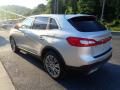 2017 Lincoln MKX Reserve AWD Photo 5