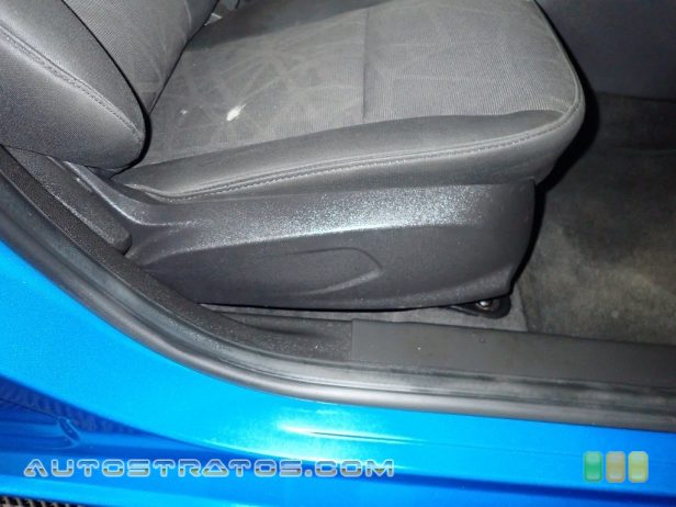 2013 Ford Fiesta SE Sedan 1.6 Liter DOHC 16-Valve Ti-VCT Duratec 4 Cylinder 6 Speed PowerShift Automatic