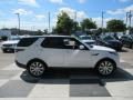 2017 Land Rover Discovery HSE Photo 3