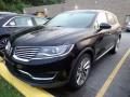 2017 Lincoln MKX Reserve AWD Photo 1