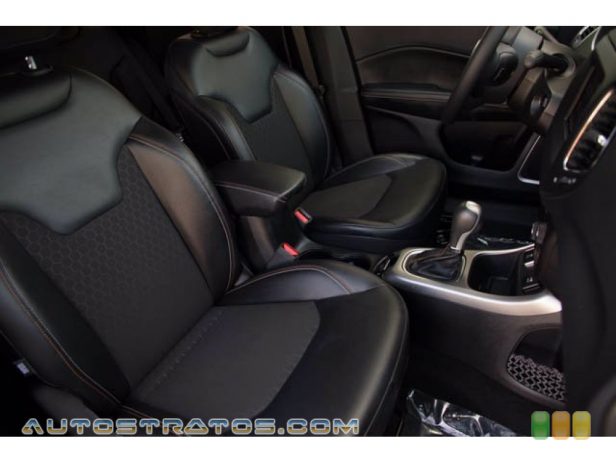 2017 Jeep Compass Latitude 2.4 Liter DOHC 16-Valve VVT 4 Cylinder 6 Speed Automatic