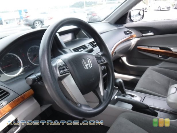 2011 Honda Accord EX Sedan 2.4 Liter DOHC 16-Valve i-VTEC 4 Cylinder 5 Speed Automatic