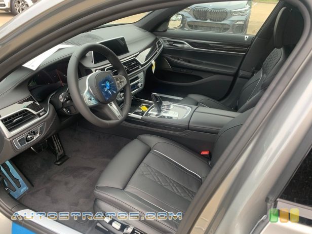 2021 BMW 7 Series 750i xDrive Sedan 4.4 Liter DI TwinPower Turbocharged DOHC 32-Valve VVT V8 8 Speed Automatic