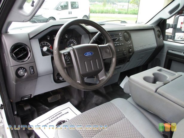 2015 Ford F250 Super Duty XL Super Cab 6.2 Liter Flex-Fuel SOHC 16-Valve V8 TorqShift 6 Speed SelectShift Automatic