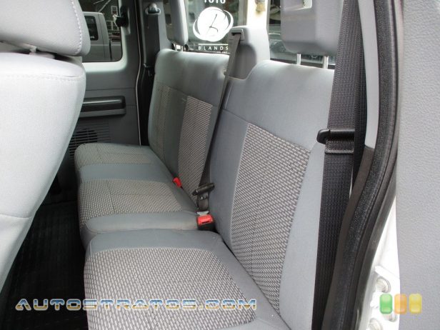 2015 Ford F250 Super Duty XL Super Cab 6.2 Liter Flex-Fuel SOHC 16-Valve V8 TorqShift 6 Speed SelectShift Automatic