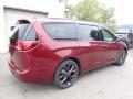 2020 Chrysler Pacifica Touring L Photo 5