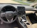 2021 Toyota Avalon Hybrid XLE Photo 6