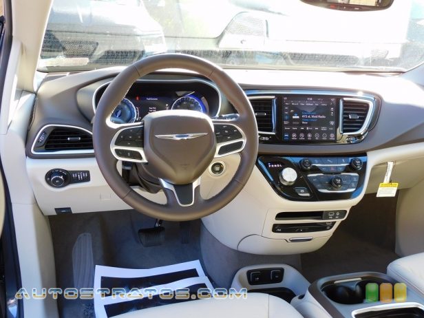 2020 Chrysler Pacifica Touring L Plus 3.6 Liter DOHC 24-Valve VVT V6 9 Speed Automatic