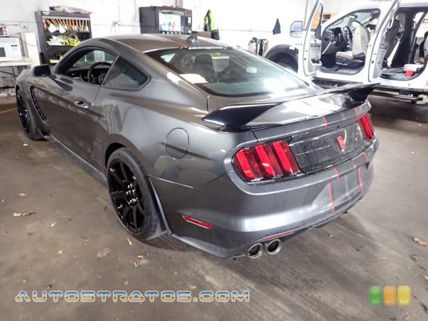 2020 Ford Mustang Shelby GT350R 5.2 Liter DOHC 32-Valve Ti-VCT Flat Plane Crank V8 6 Speed Manual