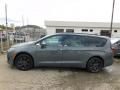 2020 Chrysler Pacifica Hybrid Limited Photo 9