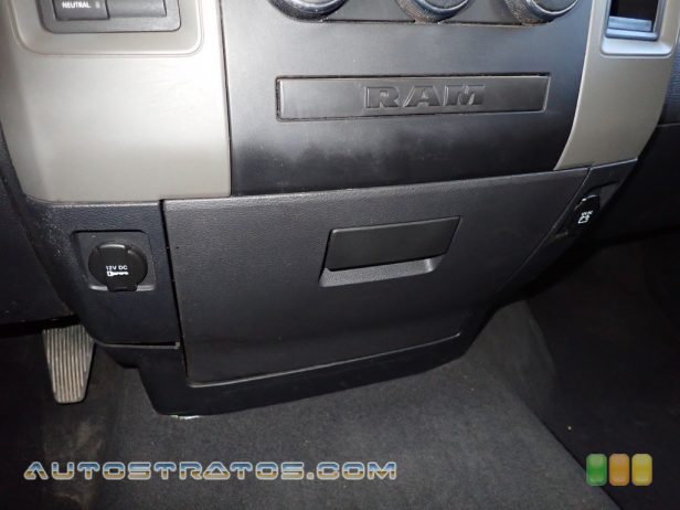 2011 Dodge Ram 1500 ST Quad Cab 4x4 5.7 Liter HEMI OHV 16-Valve VVT MDS V8 5 Speed Automatic