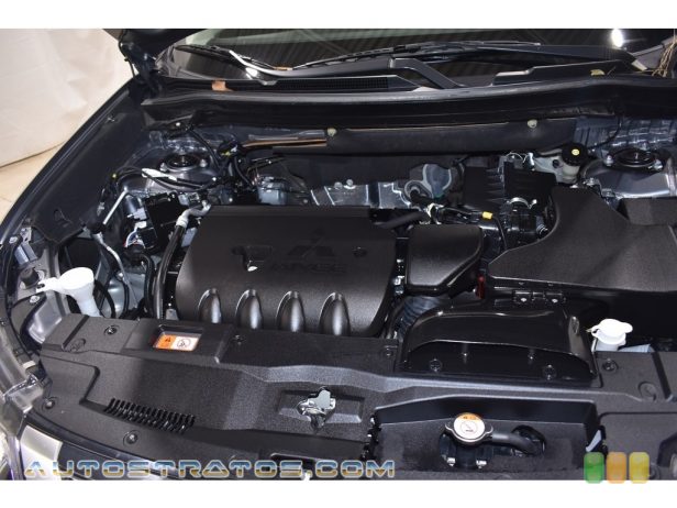 2019 Mitsubishi Outlander SE 2.4 Liter SOHC 16-Valve MIVEC 4 Cylinder CVT Automatic