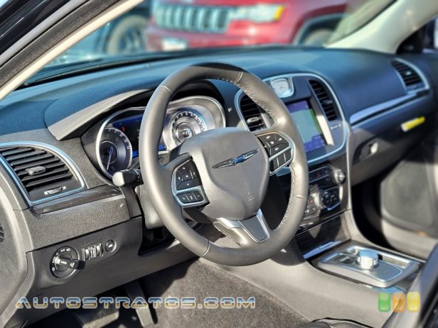 2021 Chrysler 300 Touring 3.6 Liter DOHC 24-Valve VVT Pentastar V6 8 Speed Automatic