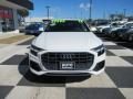 2019 Audi Q8 55 Premium quattro Photo 2