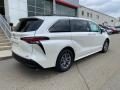 2021 Toyota Sienna XLE Hybrid Photo 14