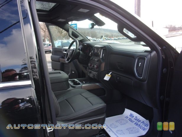 2021 Chevrolet Silverado 3500HD High Country Crew Cab 4x4 6.6 Liter OHV 32-Valve Duramax Turbo-Diesel V8 10 Speed Automatic