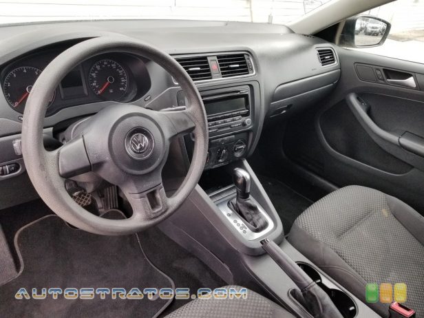 2013 Volkswagen Jetta S Sedan 2.0 Liter SOHC 8-Valve 4 Cylinder 6 Speed Tiptronic Automatic