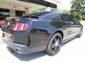 2012 Ford Mustang GT Coupe Photo 2