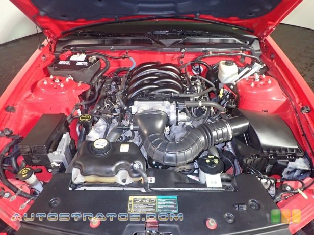 2006 Ford Mustang GT Premium Convertible 4.6 Liter SOHC 24-Valve VVT V8 5 Speed Automatic