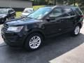 2017 Ford Explorer FWD Photo 2
