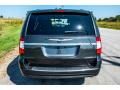2012 Chrysler Town & Country Touring - L Photo 5