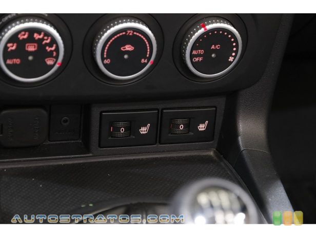 2015 Mazda MX-5 Miata Grand Touring Roadster 2.0 Liter MZR DOHC 16-Valve VVT 4 Cylinder 6 Speed Manual