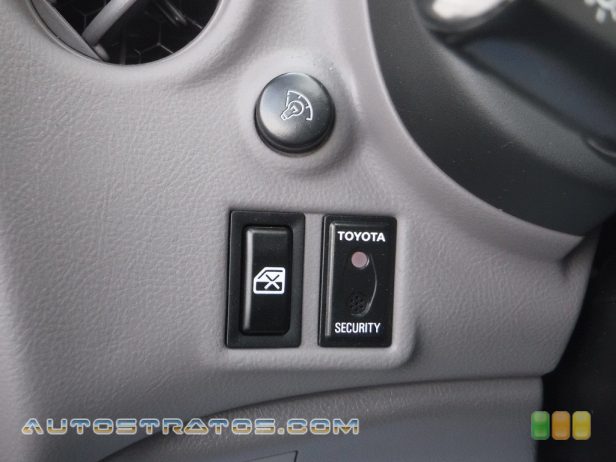 2001 Toyota Celica GT 1.8 Liter DOHC 16-Valve VVT -i 4 Cylinder 4 Speed Automatic