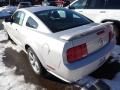 2005 Ford Mustang GT Deluxe Coupe Photo 3