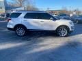 2017 Ford Explorer Limited 4WD Photo 3