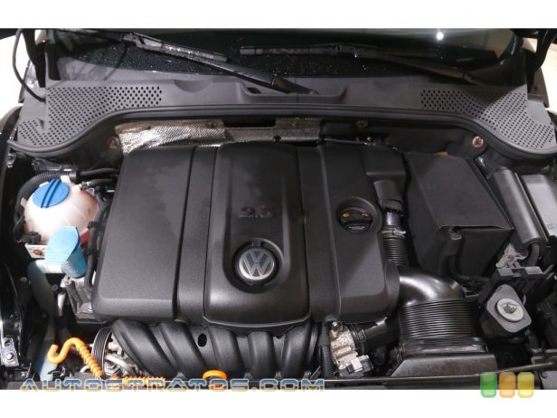 2012 Volkswagen Beetle 2.5L 2.5 Liter DOHC 20-Valve Inline 5 Cylinder 5 Speed Manual