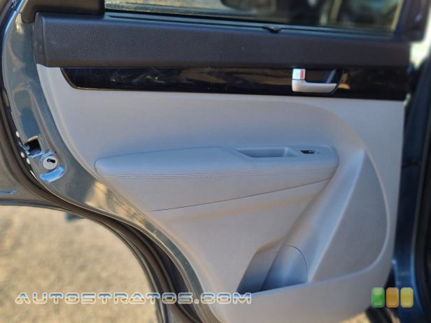 2015 Kia Sorento LX 2.4 Liter GDI DOHC 16-Valve Dual CVVT 4 Cylinder 6 Speed Sportmatic Automatic