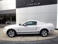 2009 Ford Mustang V6 Premium Coupe Photo 2